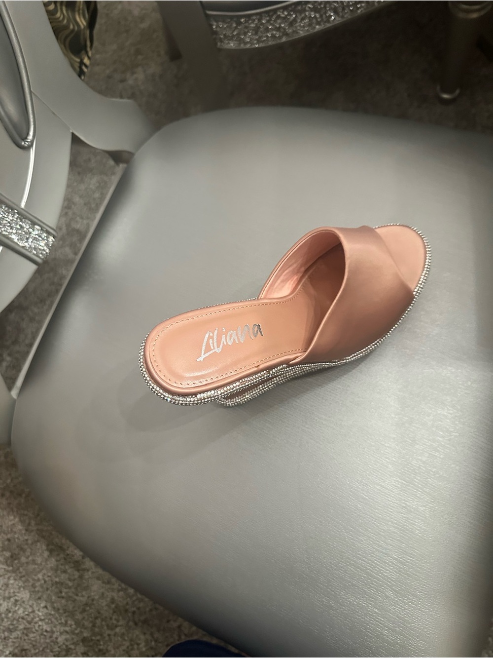 Nude pink sandals very comfortable